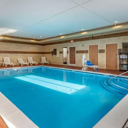 Comfort Suites Auburn Hills-Detroit Εξωτερικό φωτογραφία