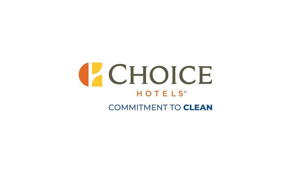 Comfort Suites Auburn Hills-Detroit Εξωτερικό φωτογραφία