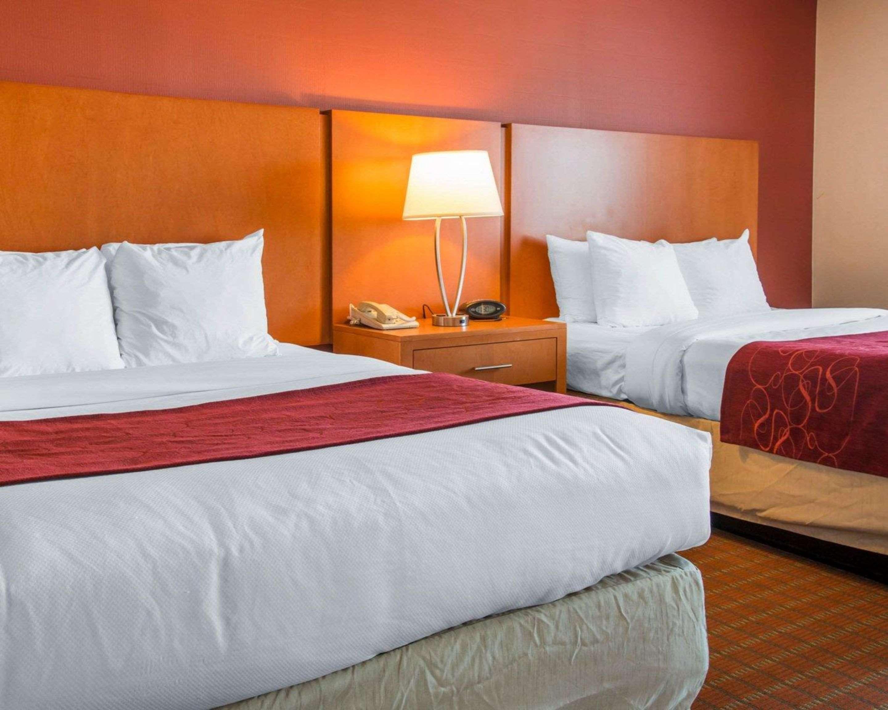 Comfort Suites Auburn Hills-Detroit Εξωτερικό φωτογραφία