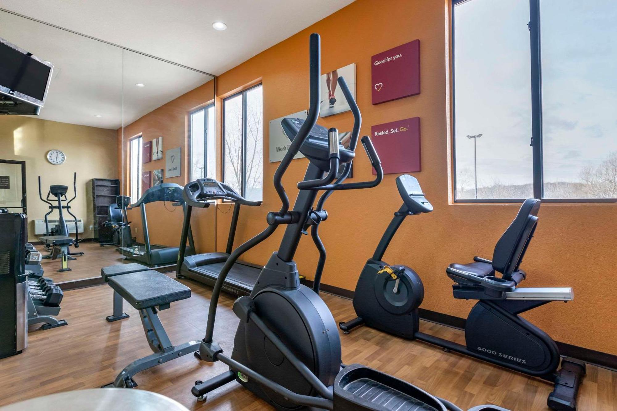 Comfort Suites Auburn Hills-Detroit Εξωτερικό φωτογραφία