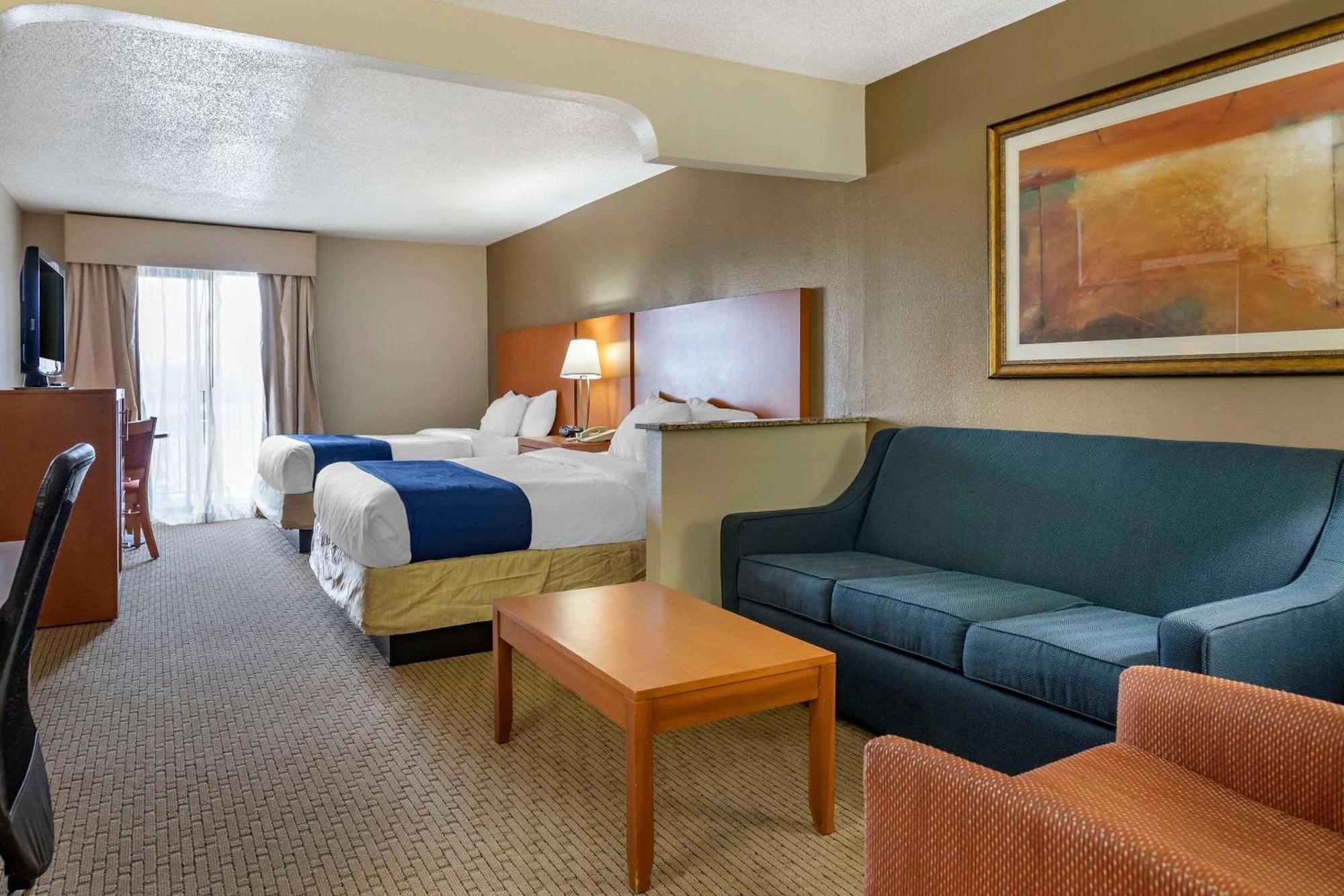 Comfort Suites Auburn Hills-Detroit Εξωτερικό φωτογραφία