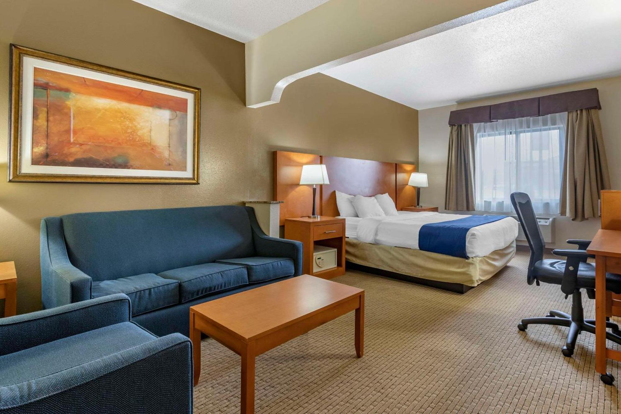 Comfort Suites Auburn Hills-Detroit Εξωτερικό φωτογραφία